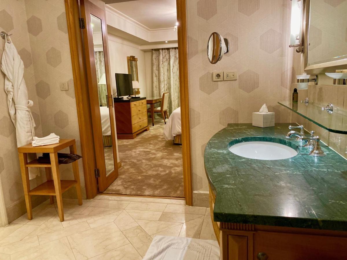 קהיר Chez Haytham At Four Seasons Nile Plaza Residential Suite מראה חיצוני תמונה