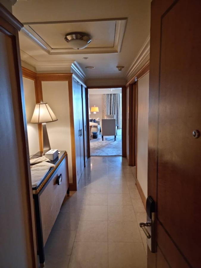 קהיר Chez Haytham At Four Seasons Nile Plaza Residential Suite מראה חיצוני תמונה